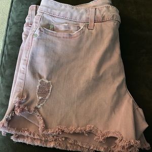 Level 99 jean shorts stretchy fabric rose color